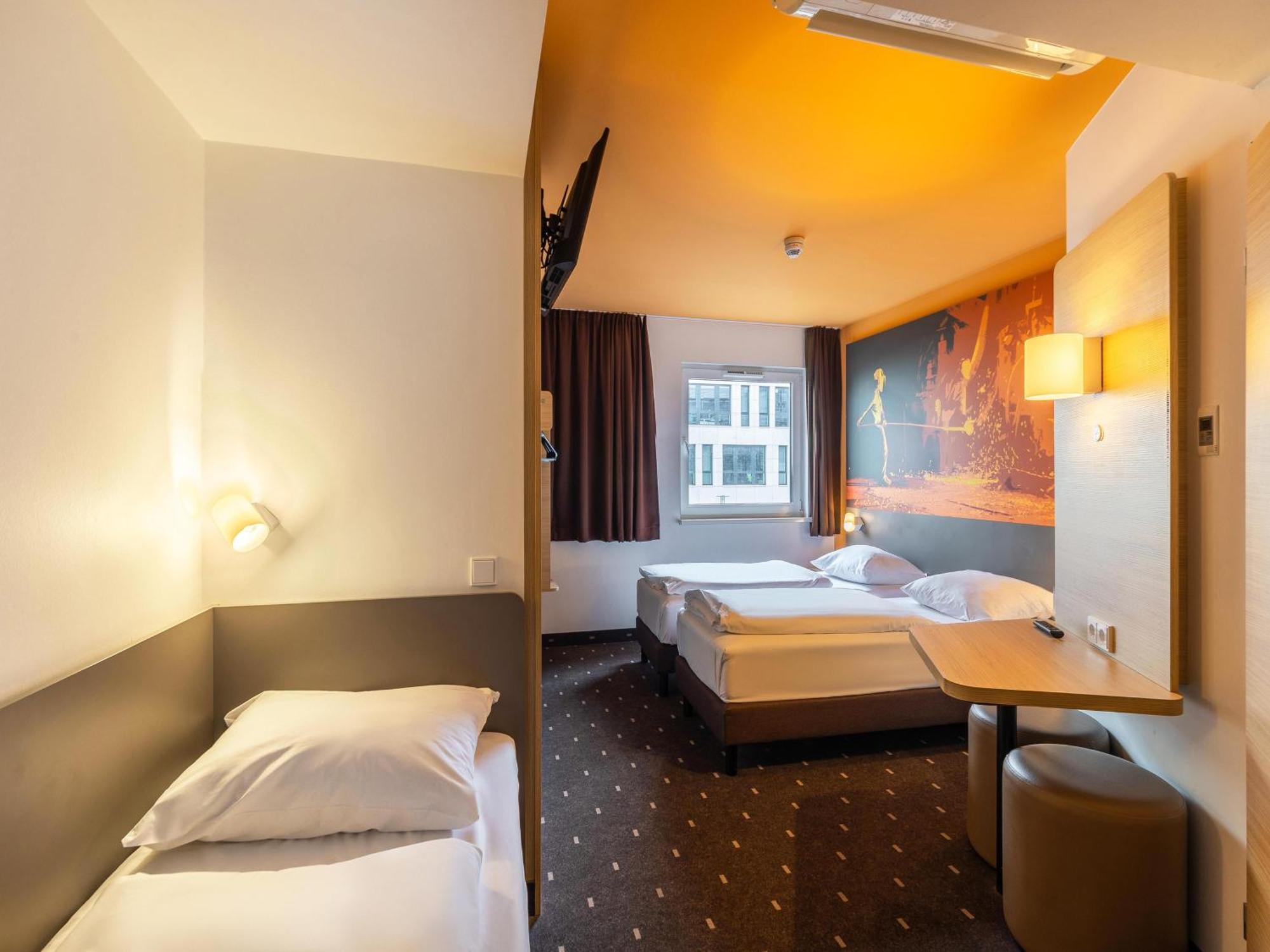 B&B Hotel Essen-City Экстерьер фото