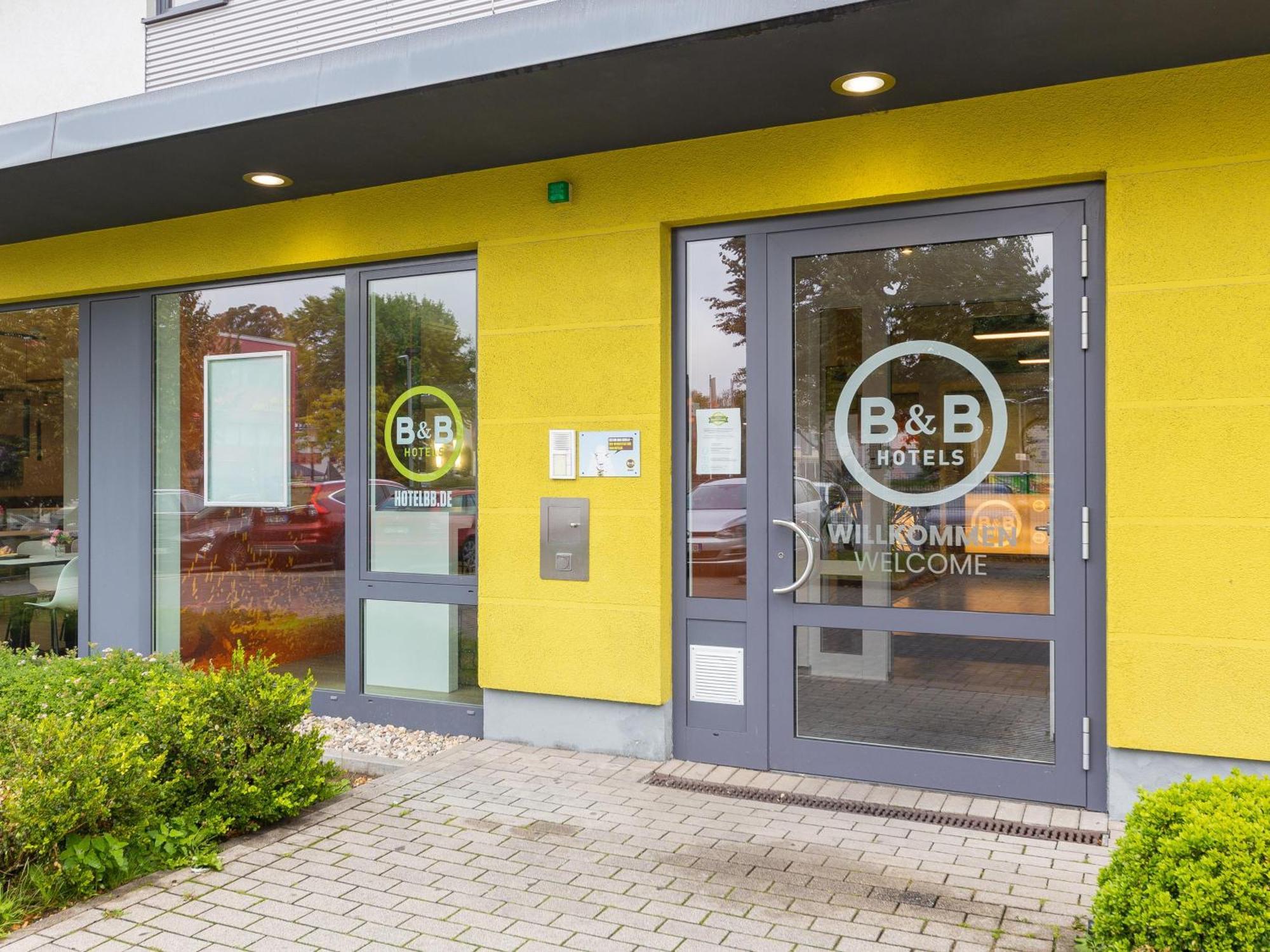 B&B Hotel Essen-City Экстерьер фото
